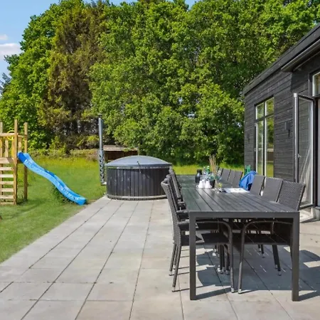 Villavilla 581 - Strand, Ostjylland * Grenå
